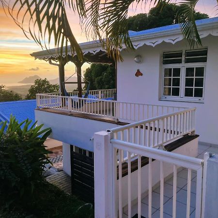 Villa Iguana, Duplex Paisible, Vue Magnifique Mer Et Rocher Du Diamant, Piscine Sainte-Luce Buitenkant foto
